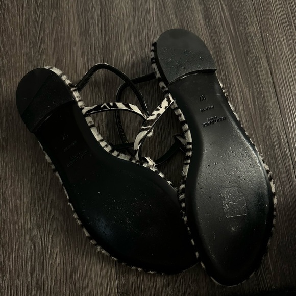 YSL ZEBRA PRINT PONY HAIR SANDALS - Picture 6 of 7